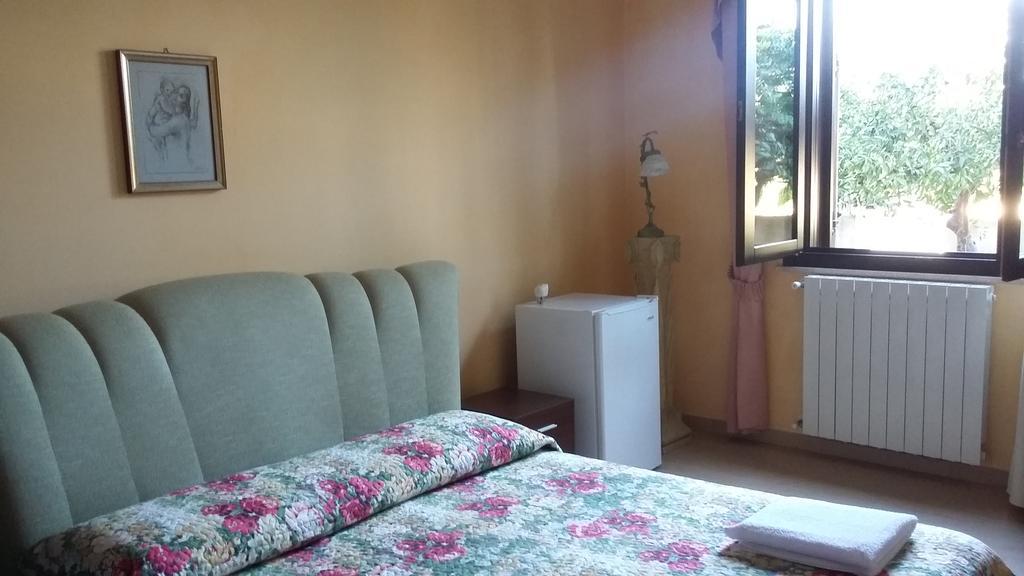 B&B Castellazzo Пачеко Екстер'єр фото