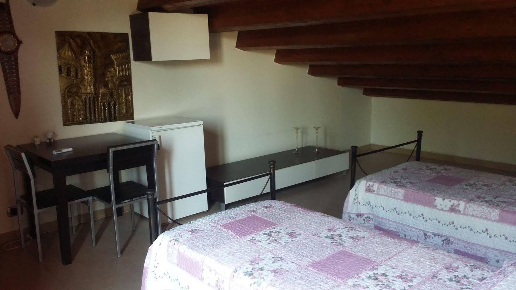 B&B Castellazzo Пачеко Екстер'єр фото